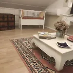 Spazioso E Lussuoso Апартаменты *