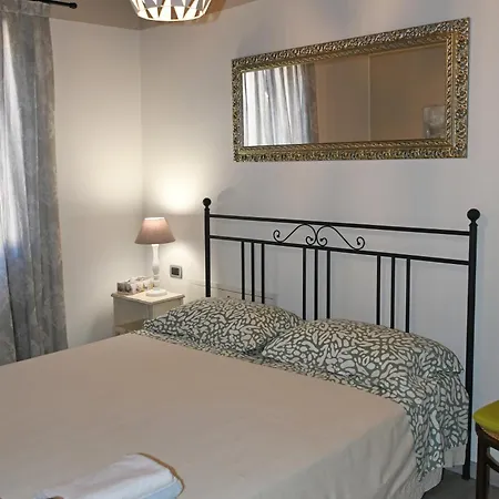 Spazioso E Lussuoso Appartement