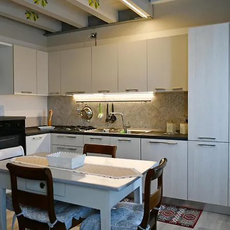 Spazioso E Lussuoso Apartman